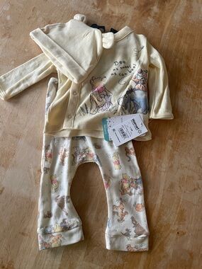 Winnie the Pooh Cream Kids Matching Set with Hat - Disney